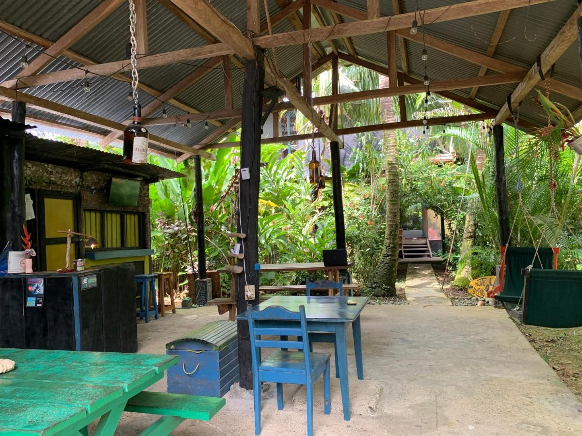 Hotel Surf Camp Bocas del Toro Exterior foto
